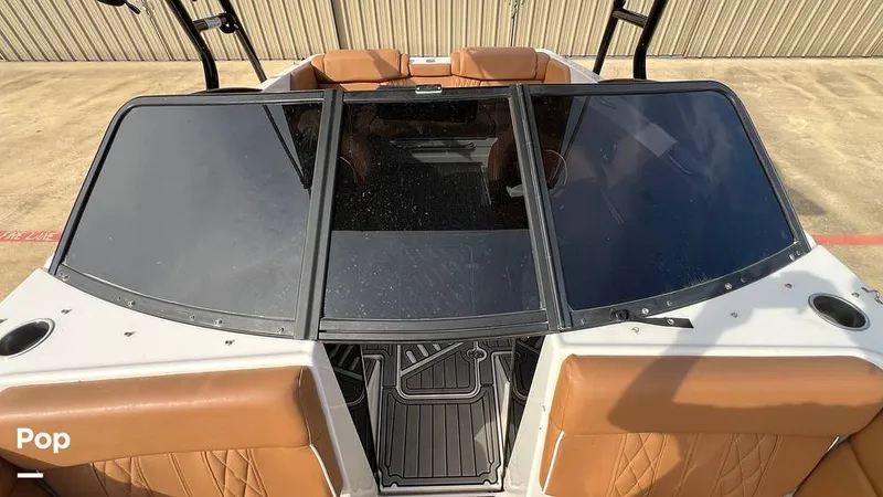 Slide: The Image of Glastron GT207 2018 - 16078363