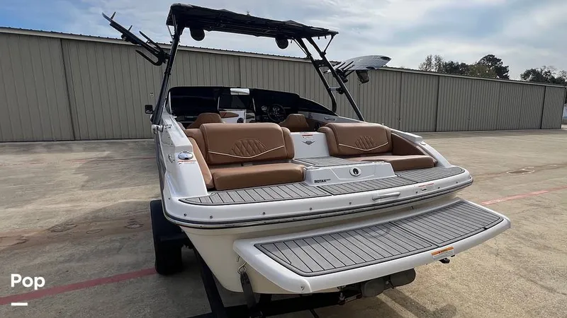 Slide: The Image of Glastron GT207 2018 - 16078408