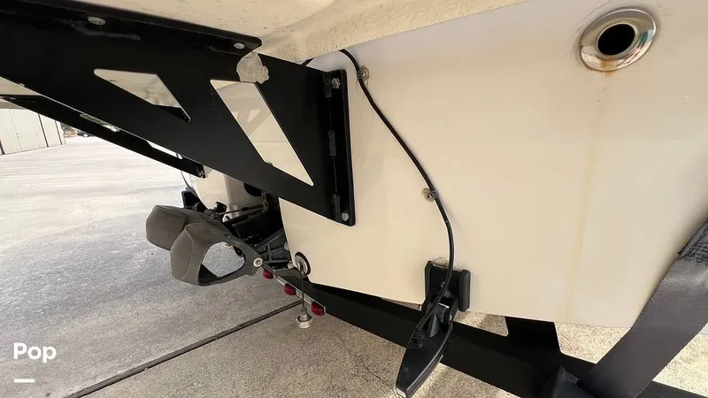 Slide: The Image of Glastron GT207 2018 - 16078412