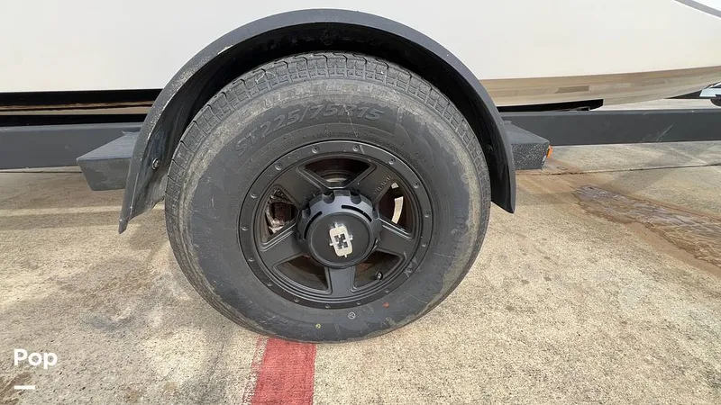 Slide: The Image of Glastron GT207 2018 - 16078419