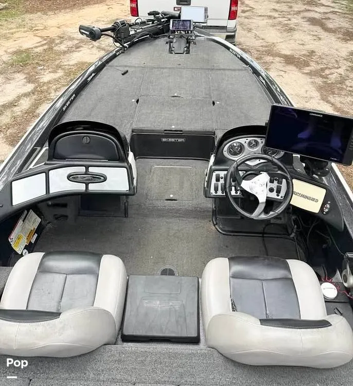 Slide: The Image of Dual Console - 16032269