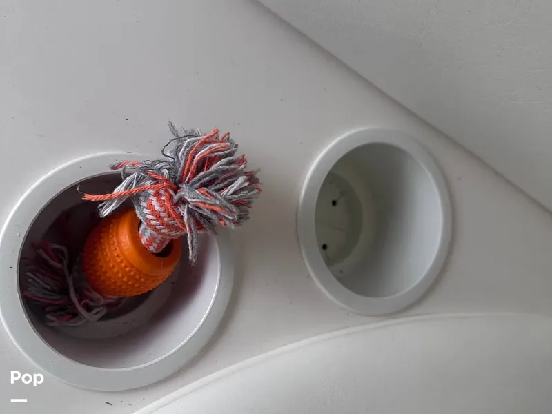 Slide: The Image of Sea Ray 320 Sundancer 2004 - 16058070