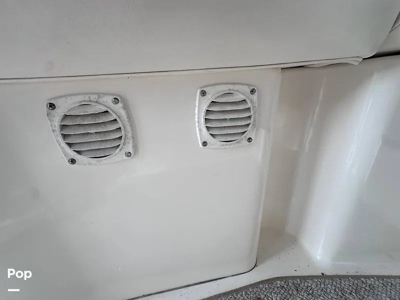 Slide: The Image of Sea Ray 320 Sundancer 2004 - 16058076