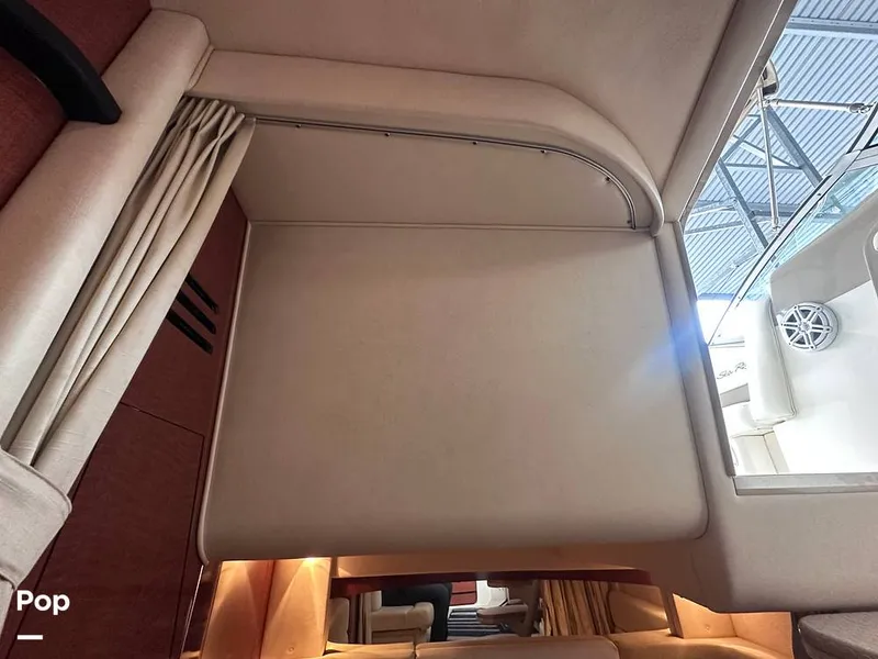 Slide: The Image of Sea Ray 320 Sundancer 2004 - 16058105