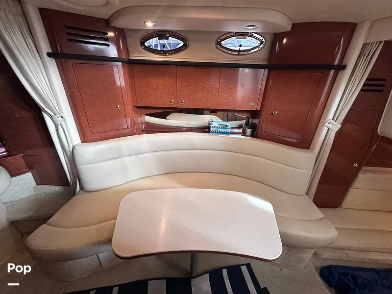 Slide: The Image of Sea Ray 320 Sundancer 2004 - 16058123