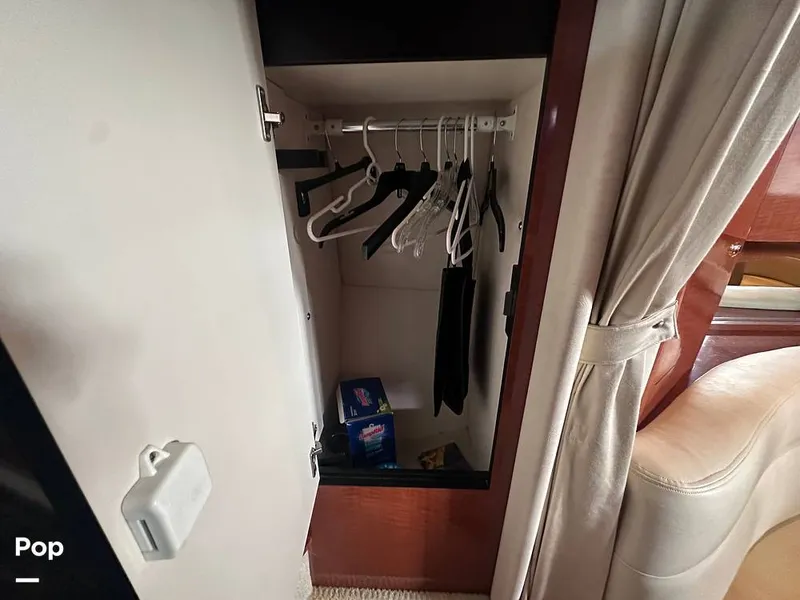 Slide: The Image of Sea Ray 320 Sundancer 2004 - 16058130