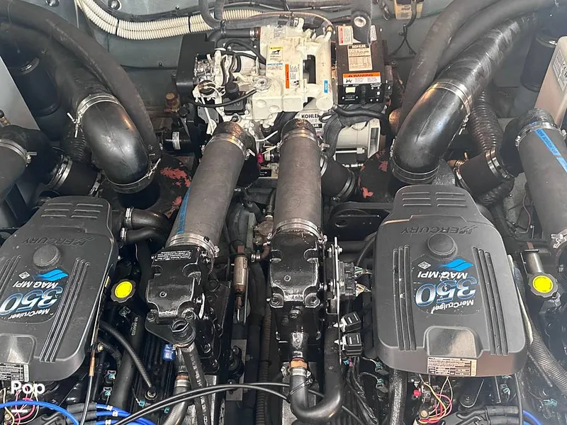 Slide: The Image of Sea Ray 320 Sundancer 2004 - 16058144