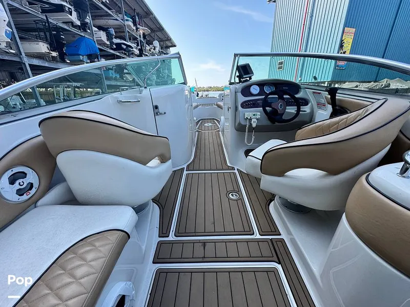 Slide: The Image of Sea Ray 240 Sundeck 2005 - 16097372