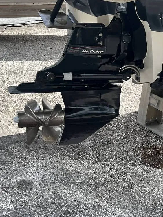 Slide: The Image of Sea Ray 240 Sundeck 2005 - 16029981