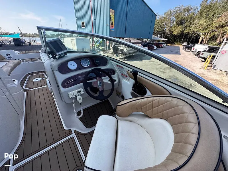 Slide: The Image of Sea Ray 240 Sundeck 2005 - 16097375