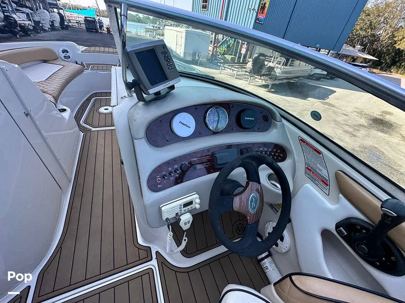 Slide: The Image of Sea Ray 240 Sundeck 2005 - 16097376