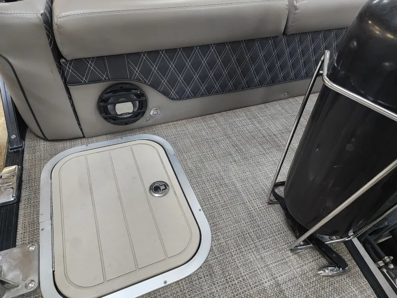 Slide: The Image of Barletta L23UCATT 2021 - 9