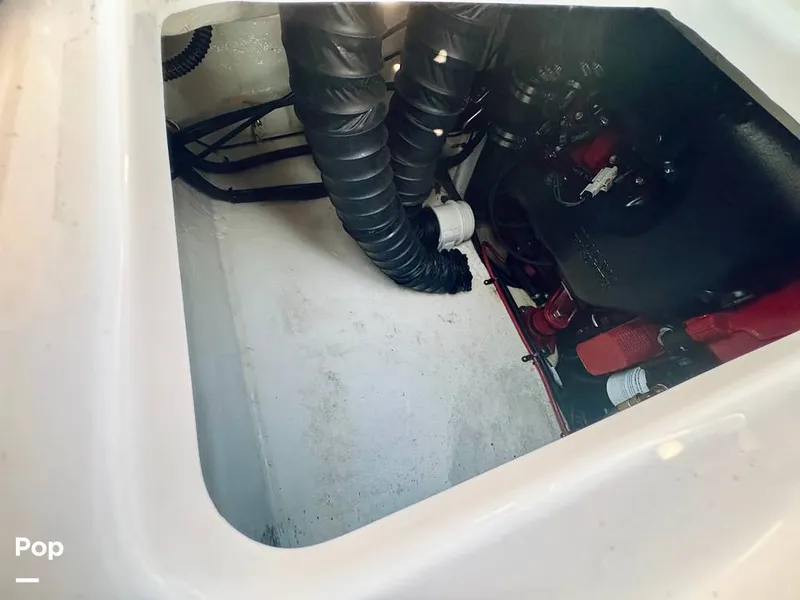 Slide: The Image of Chaparral H2O 19 Sport 2018 - 16306939