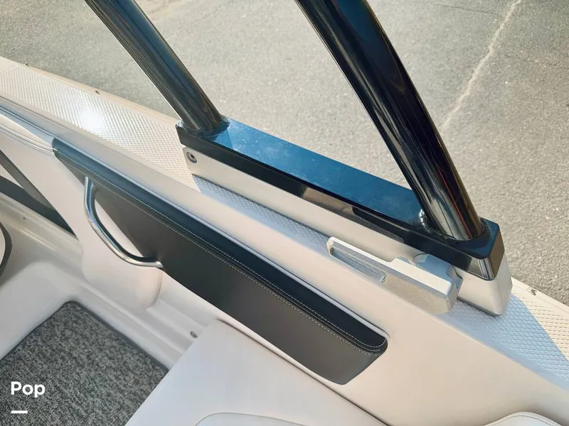 Slide: The Image of Chaparral H2O 19 Sport 2018 - 16306946