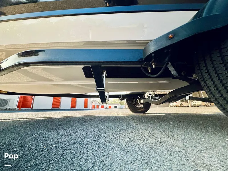 Slide: The Image of Chaparral H2O 19 Sport 2018 - 16306961