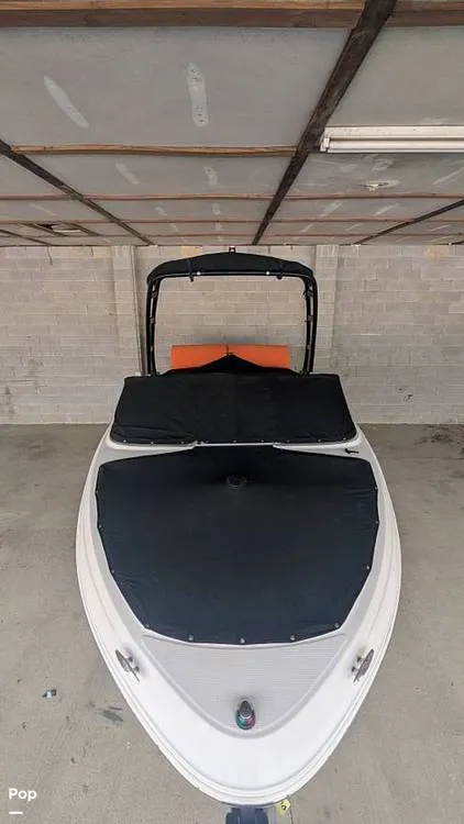 Slide: The Image of Chaparral H2O 19 Sport 2018 - 16030212