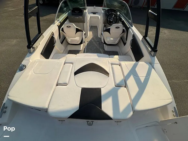 Slide: The Image of Chaparral H2O 19 Sport 2018 - 16306878