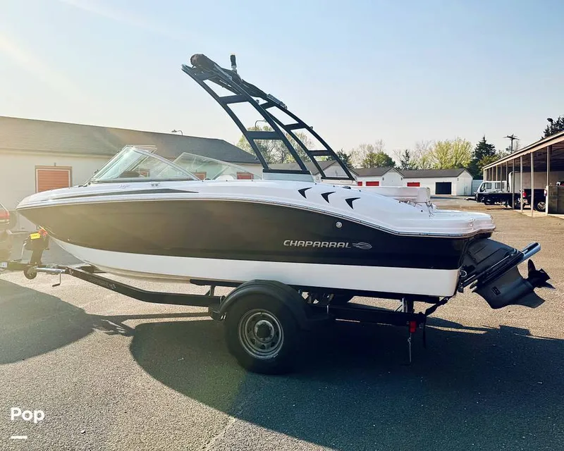 Slide: The Image of Chaparral H2O 19 Sport 2018 - 16306821