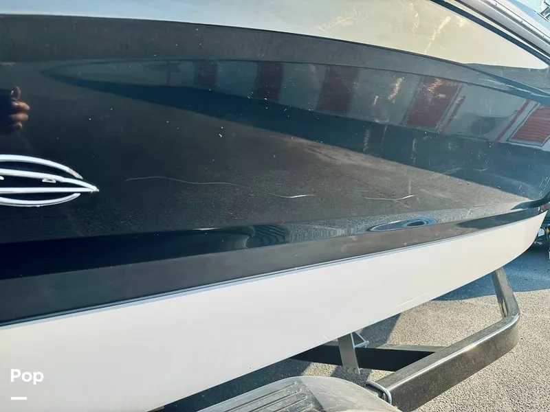 Slide: The Image of Chaparral H2O 19 Sport 2018 - 16306838