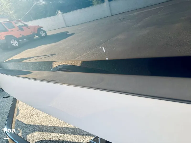 Slide: The Image of Chaparral H2O 19 Sport 2018 - 16306871