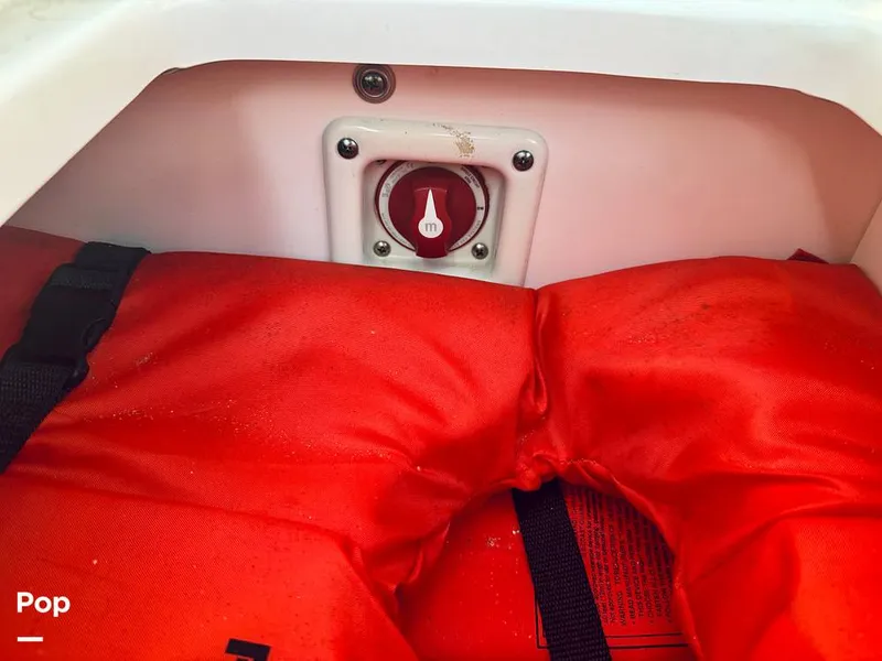 Slide: The Image of Chaparral H2O 19 Sport 2018 - 16306900