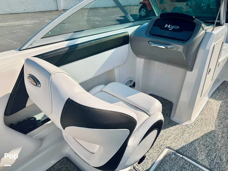 Slide: The Image of Chaparral H2O 19 Sport 2018 - 16306925