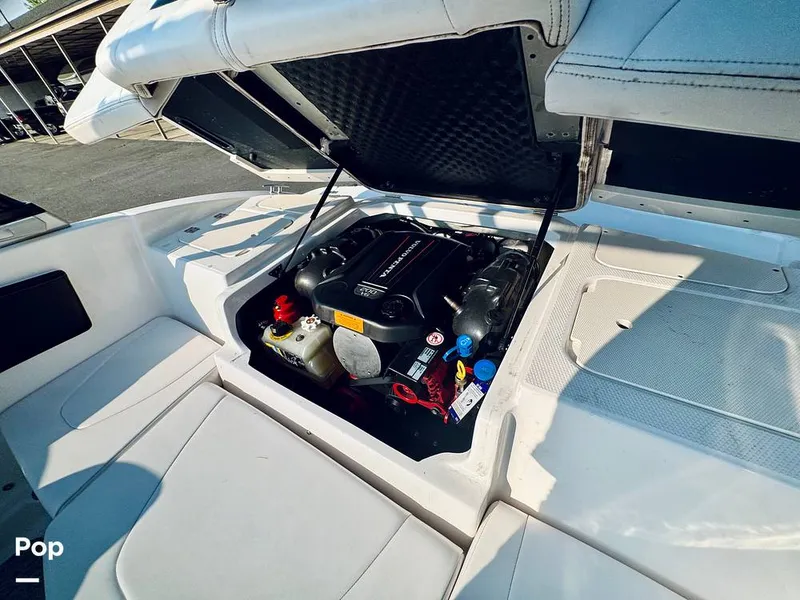 Slide: The Image of Chaparral H2O 19 Sport 2018 - 16306932