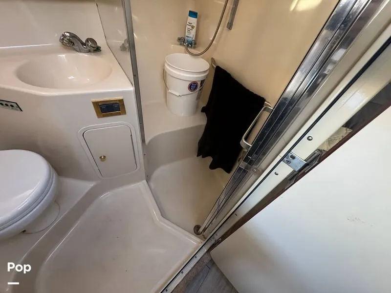 Slide: The Image of Sea Ray 370 Sundancer 1998 - 16051139