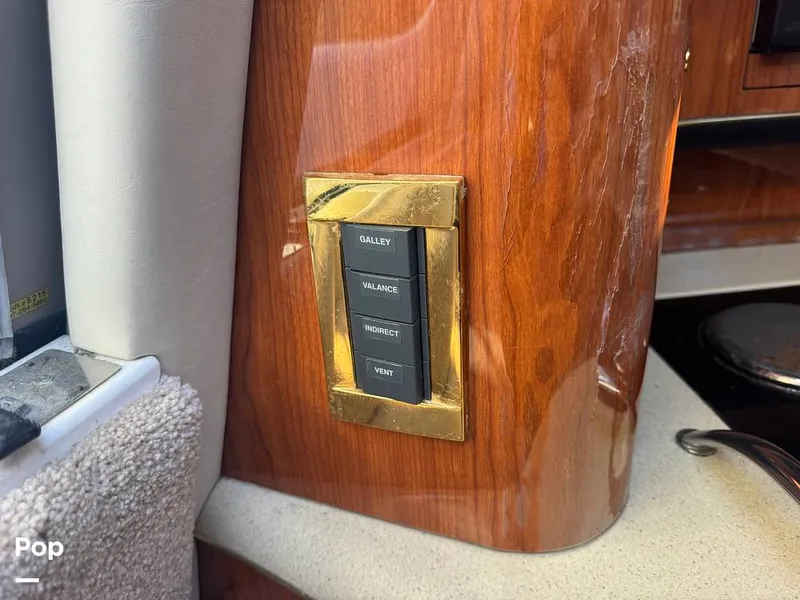 Slide: The Image of Sea Ray 370 Sundancer 1998 - 16051095