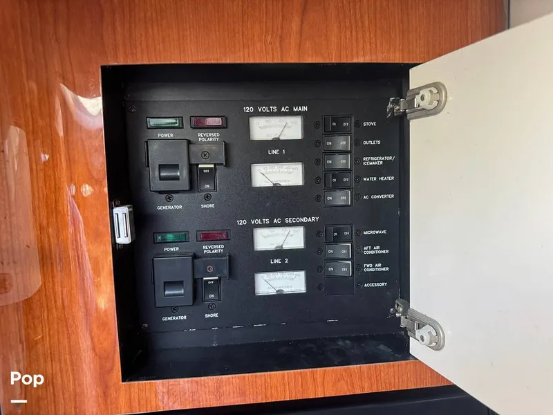 Slide: The Image of Sea Ray 370 Sundancer 1998 - 16051101