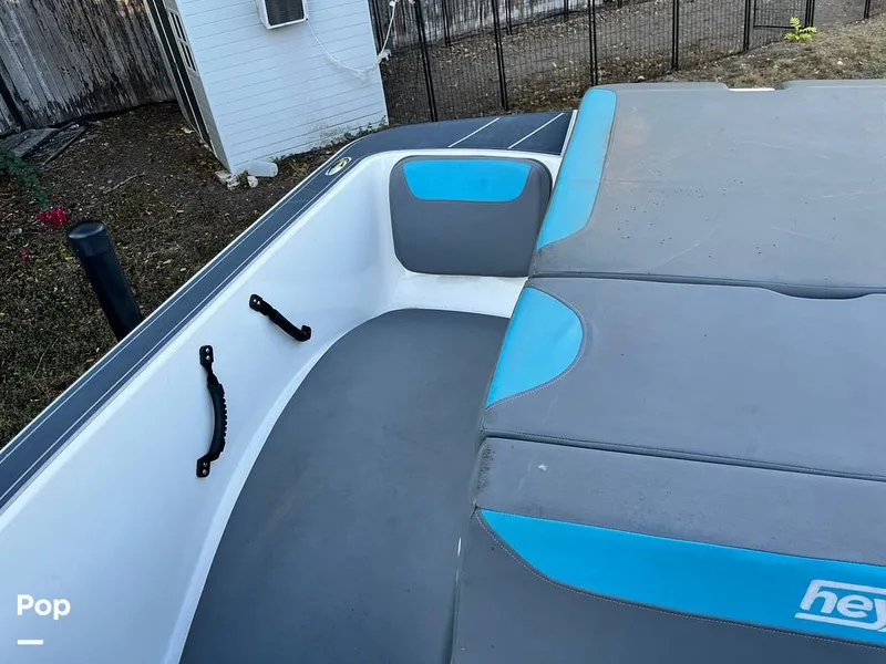 Slide: The Image of Heyday Wake Boats WT-2 Surf 2018 - 16080739