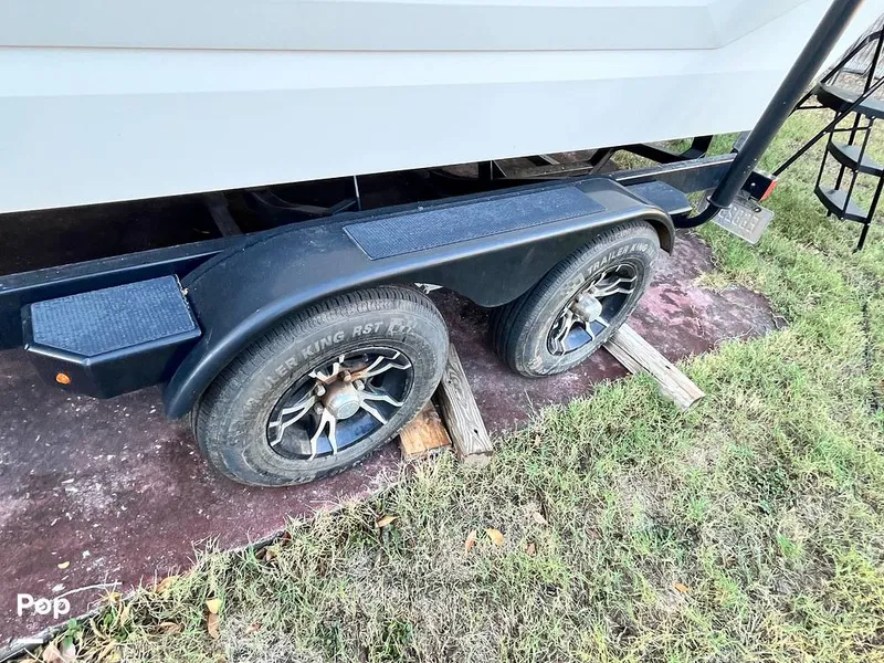 Slide: The Image of Heyday Wake Boats WT-2 Surf 2018 - 16080802