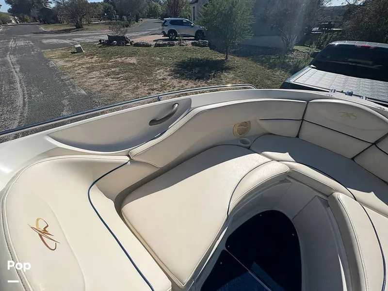 Slide: The Image of Bow Passenger Lounge Seating - 16047787