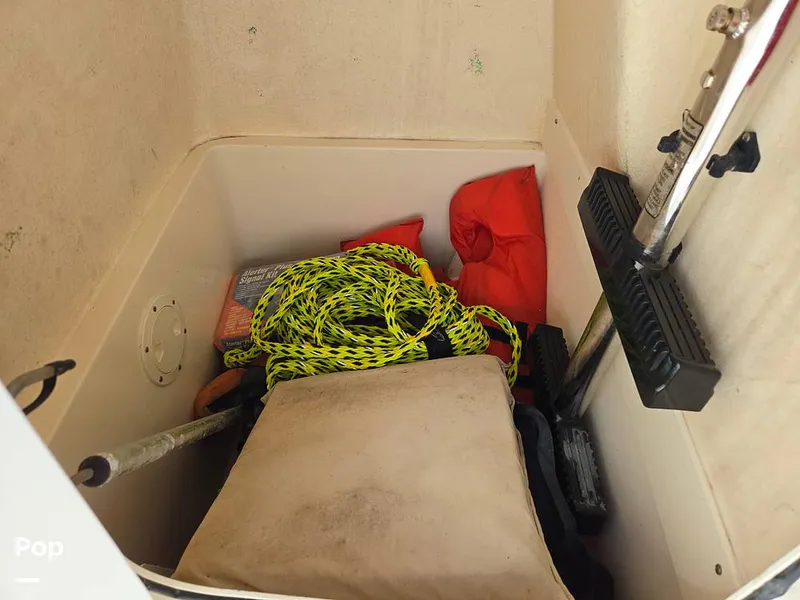 Slide: The Image of Mako 232 2002 - 16061998