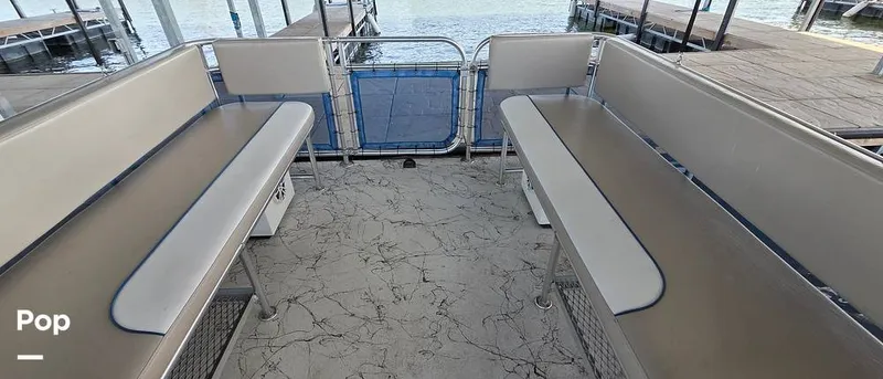 Slide: The Image of A&M C128 2022 - 16032997