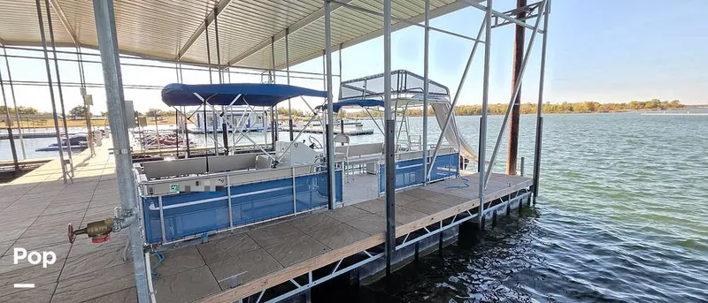 Slide: The Image of A&M C128 2022 - 16032982