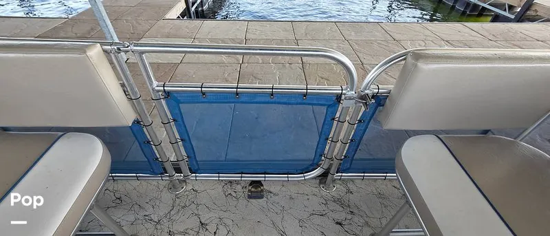 Slide: The Image of A&M C128 2022 - 16032998