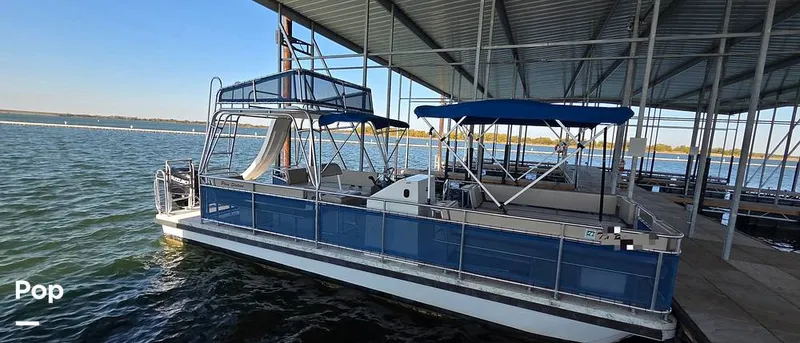 Slide: The Image of A&M C128 2022 - 16033043