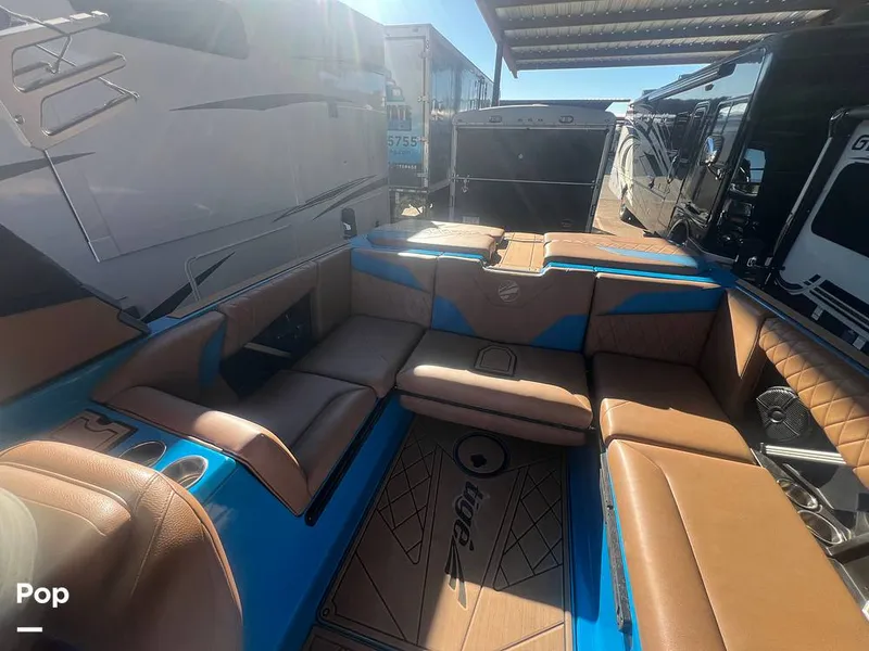 Slide: The Image of Tige Z3 2022 - 16101543