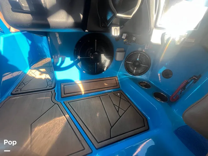 Slide: The Image of Tige Z3 2022 - 16127480