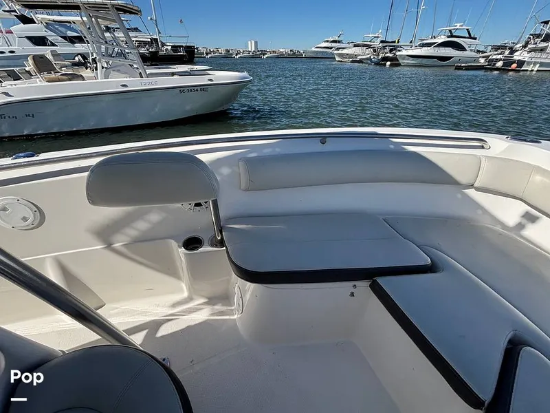 Slide: The Image of Sailfish 220 CC 2023 - 16062666