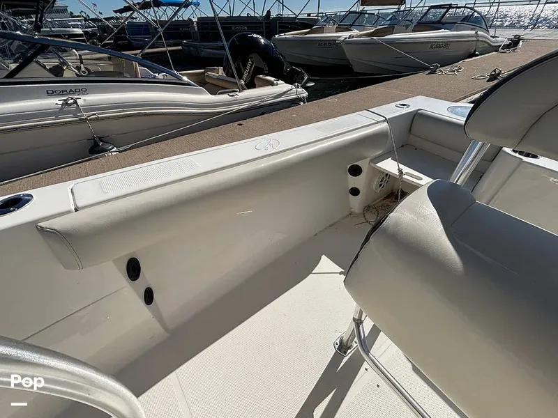 Slide: The Image of Sailfish 220 CC 2023 - 16062669