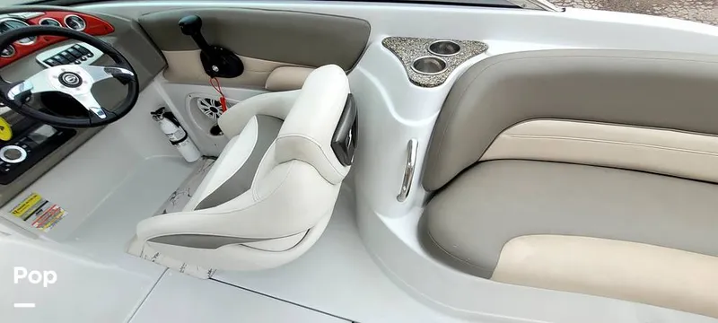 Slide: The Image of Crownline Boats 240 LS 2011 - 16195626