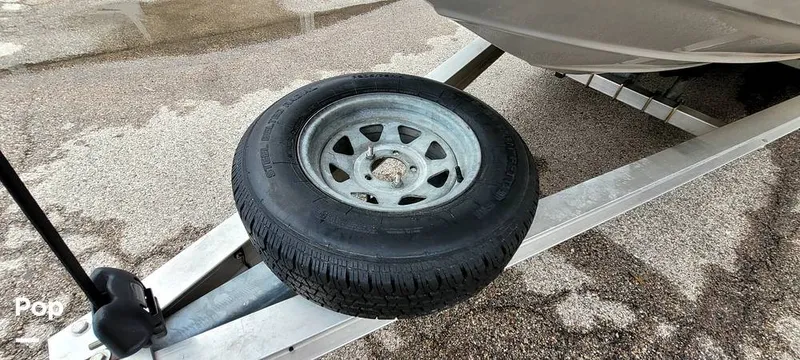 Slide: The Image of Spare Tire - 16195631