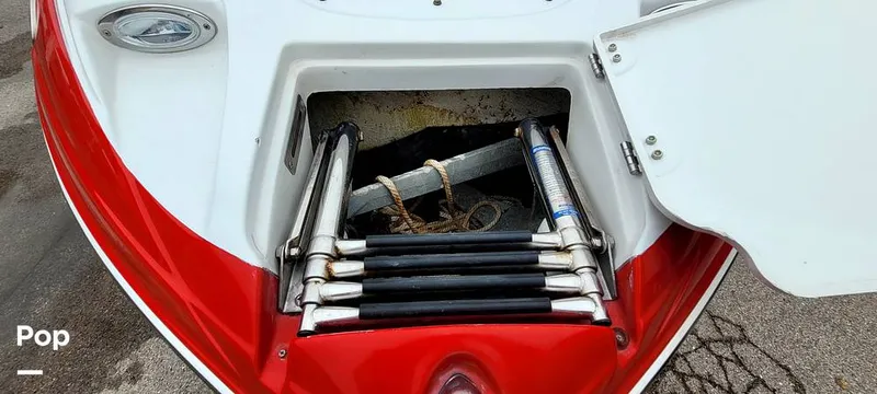 Slide: The Image of Front Biarding Ladder - 16195632