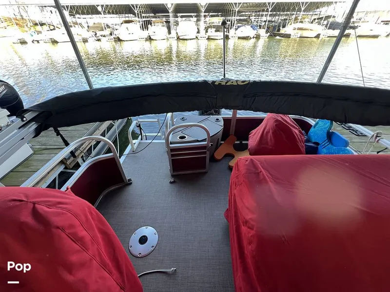 Slide: The Image of Sun Tracker Fishin' Barge 20 DLX 2022 - 16174207