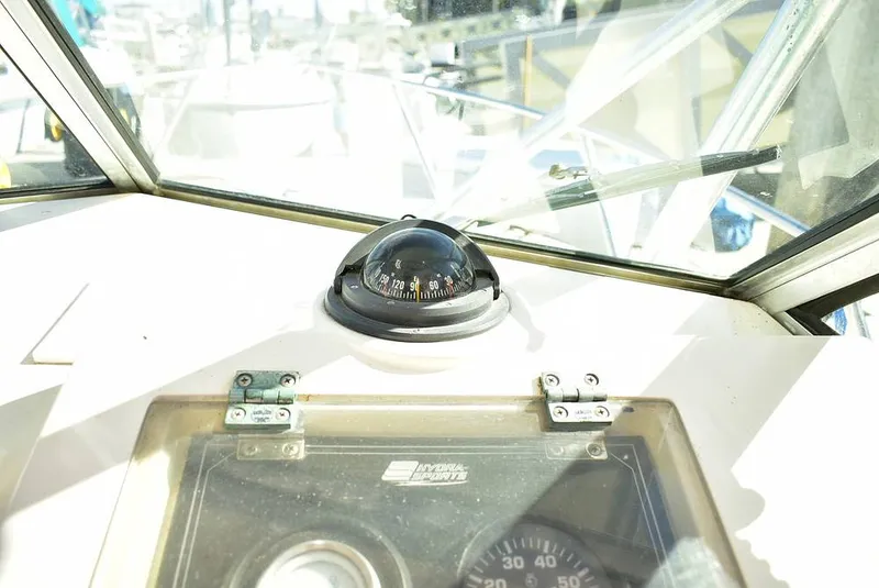 Slide: The Image of Hydra-Sports Vector 2200 WA 1989 - 16069361