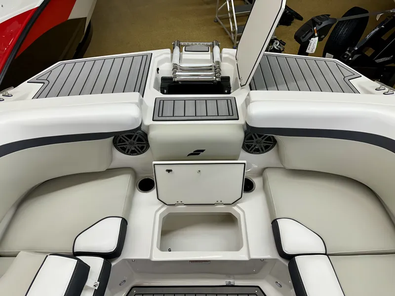 Slide: The Image of Starcraft 231 SVX OB 2024 - 3