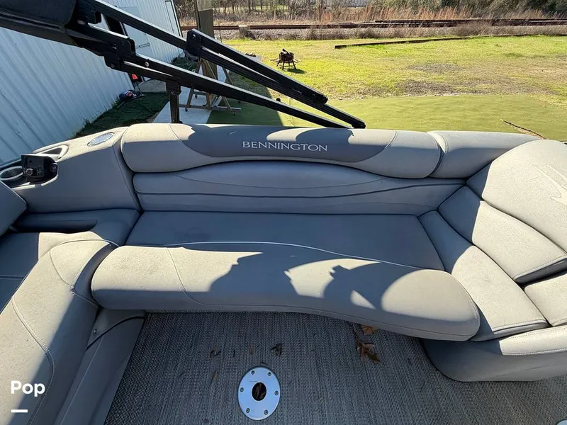 Slide: The Image of Bennington R23 2021 - 16154488