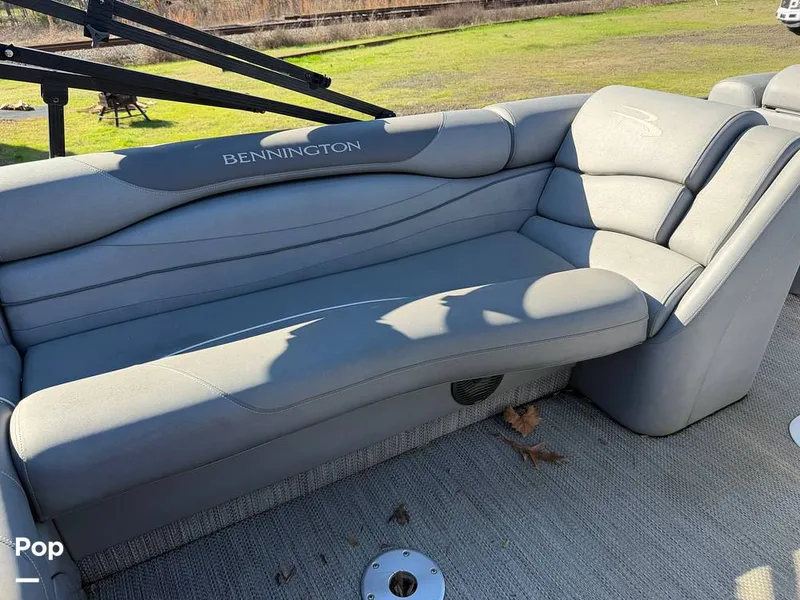 Slide: The Image of Bennington R23 2021 - 16154493